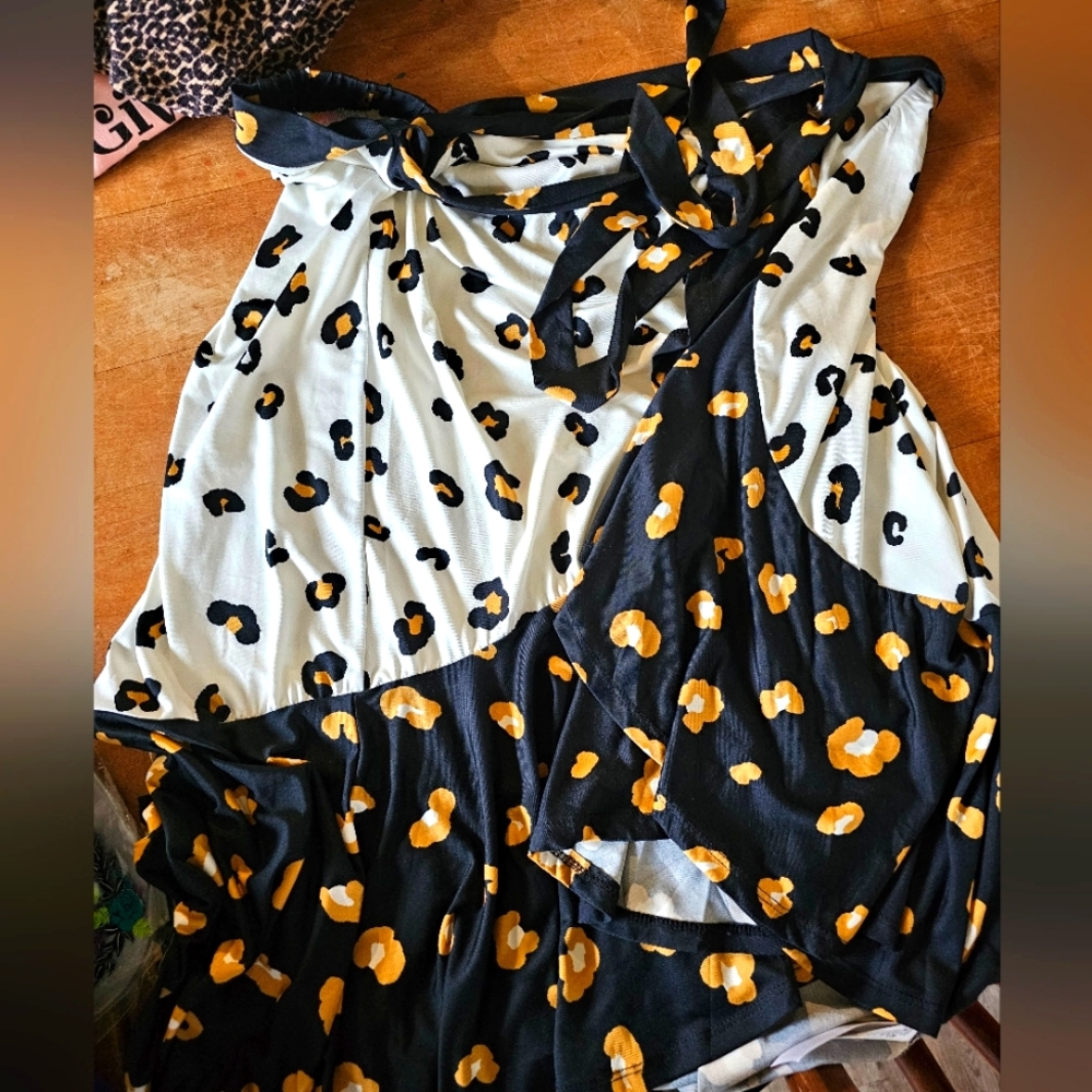 Lularoe wrap skirt